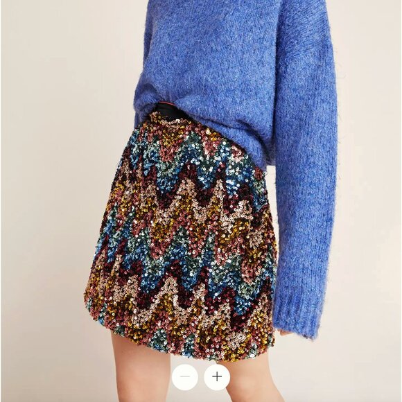Anthropologie Dresses & Skirts - Anthropologie Zig-Zag Sequined Mini Skirt Sz 6